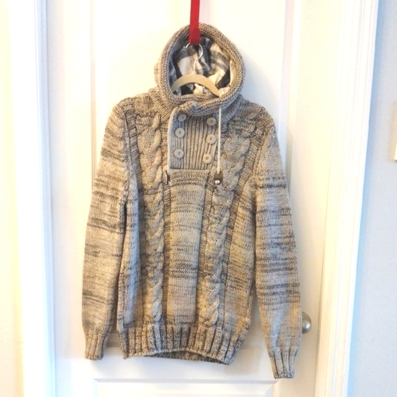 Leif Nelson Chunky Knit Sweater With Hood. - Picture 2 of 12